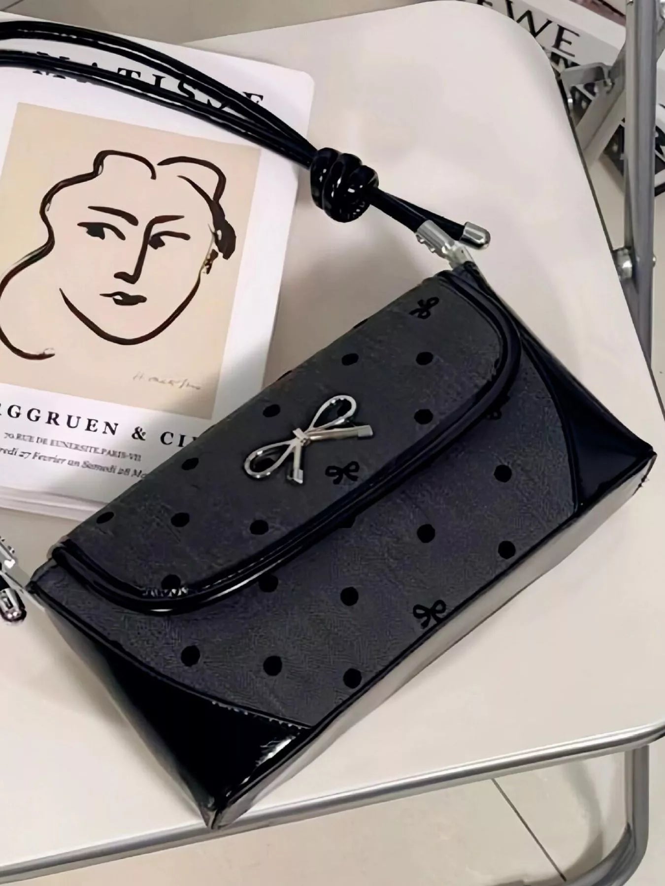 Bow Decor Flap Shoulder Bag