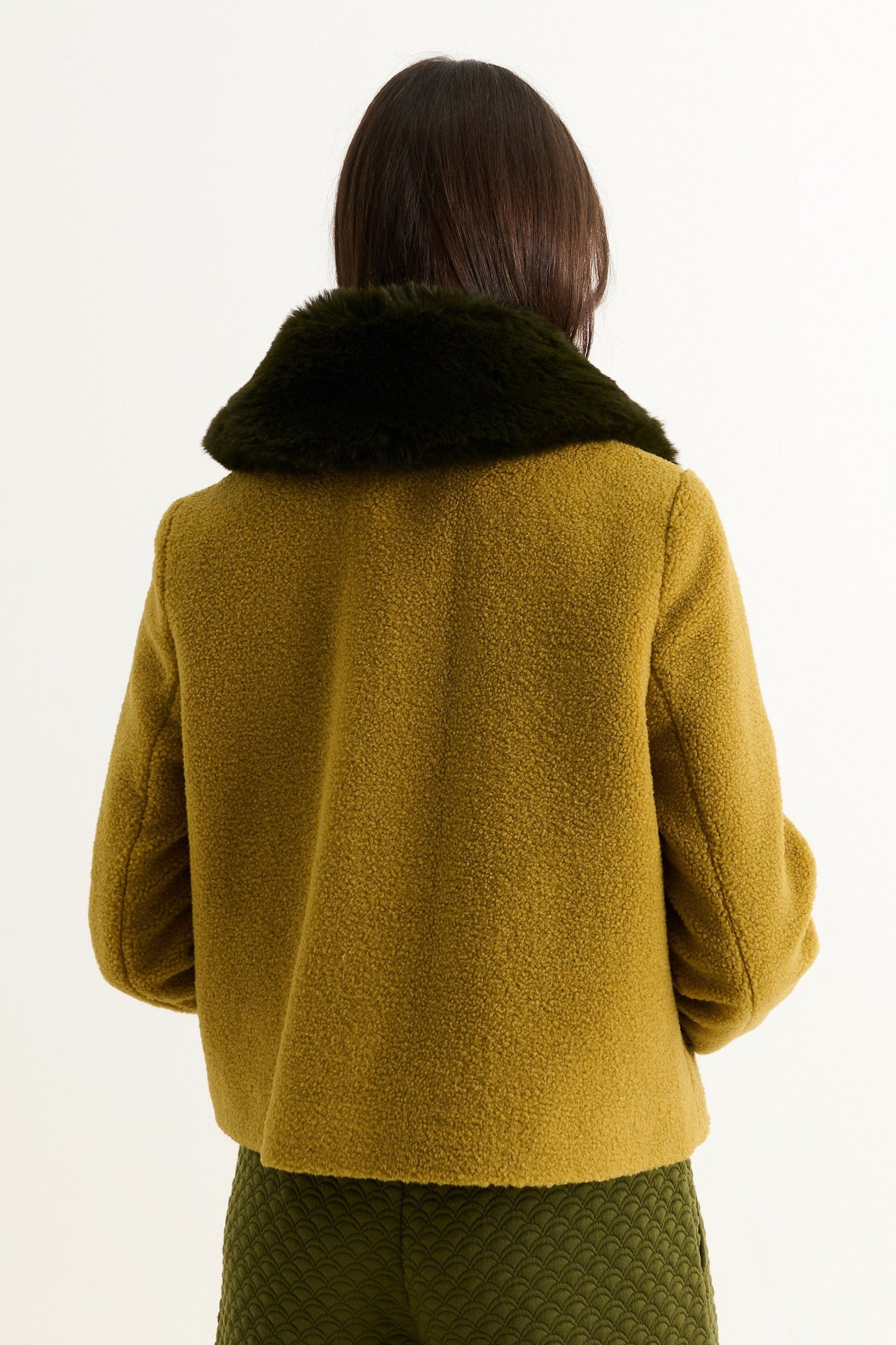 Apple Borg Faux Fur Collar Cropped Jacket – Mustard