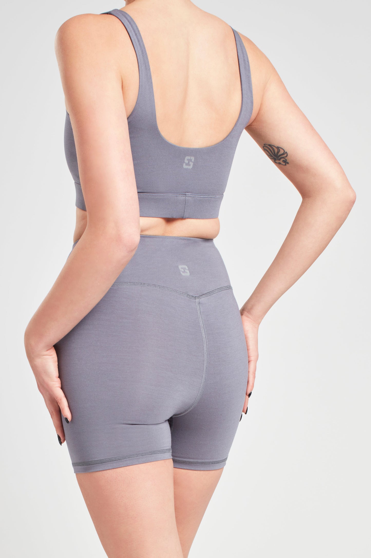 Short Biker Shorts - Pearl Grey